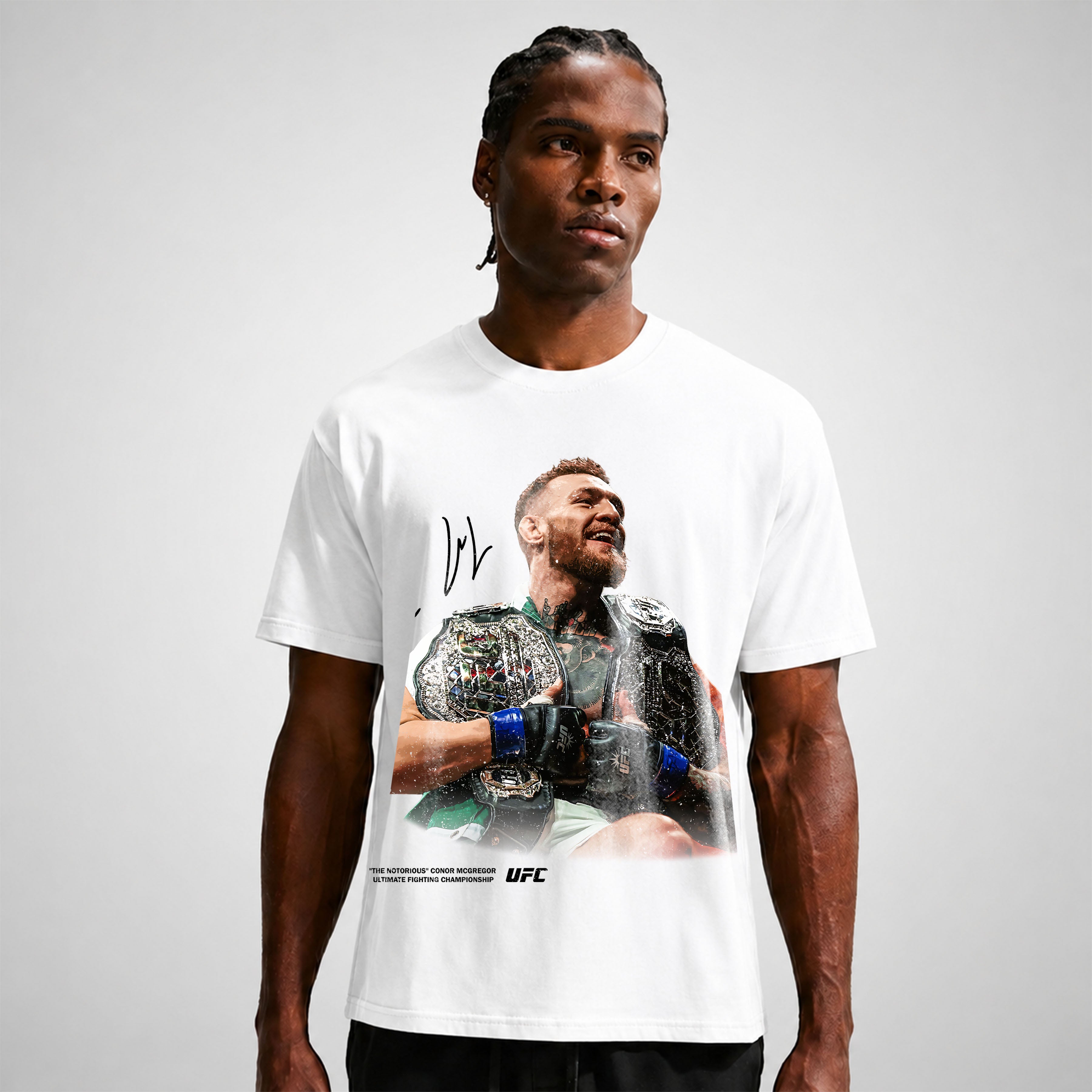 THE KING IS BACK T-SHIRT